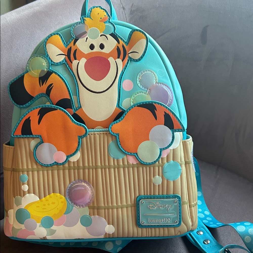 Loungefly Disney Tigger Bubble bath mini Backpack - Picture 3 of 5